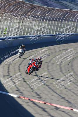 media/Jan-21-2023-Fastrack Riders (Sat) [[fcf3f88a30]]/Level 4/Session 2 Nascar 1/